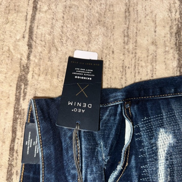 American Eagle Next Level Stretch Hi Rise Shortie Distressed Denim Shorts - Picture 4 of 4